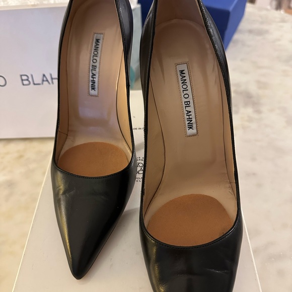 Manolo Blahnik 105mm kid point toe pump - like new - size 38.5 - Picture 3 of 9